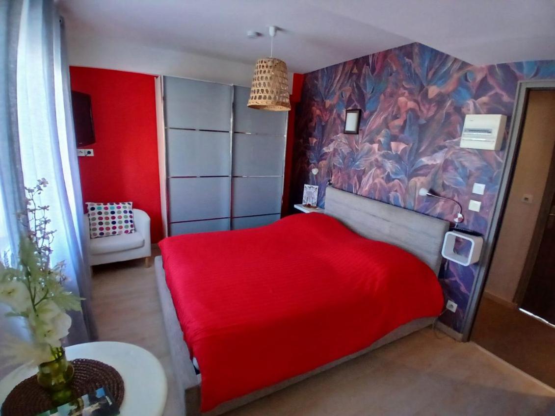 Hotel Le 116 グラヴリーヌ エクステリア 写真